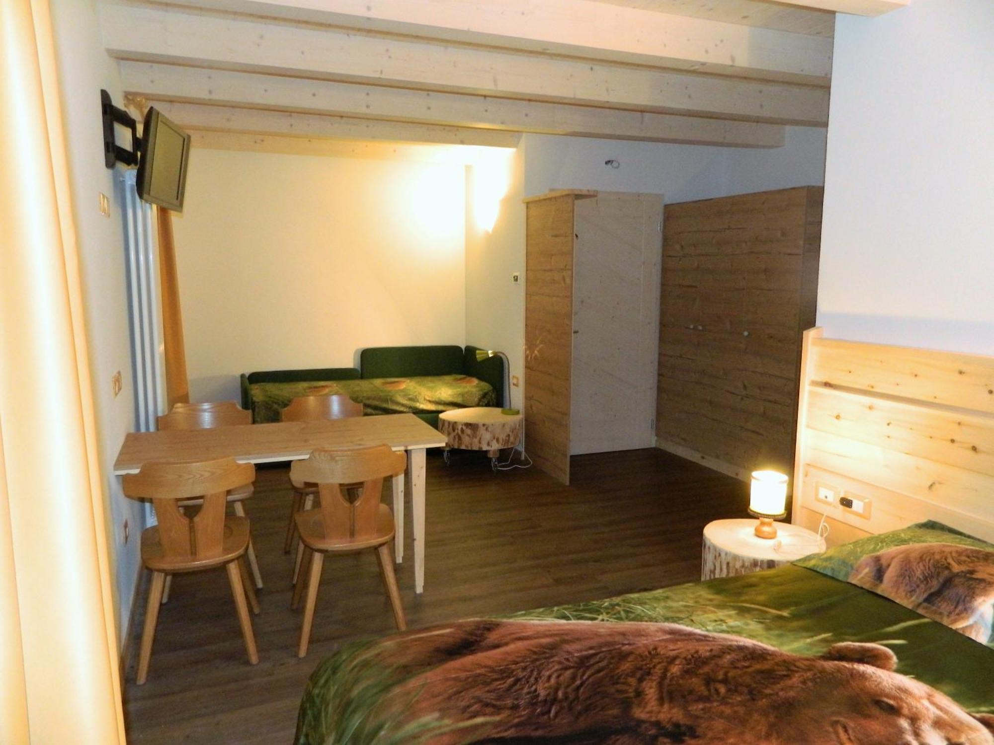 Hotel Ganzaie Daiano Eksteriør billede